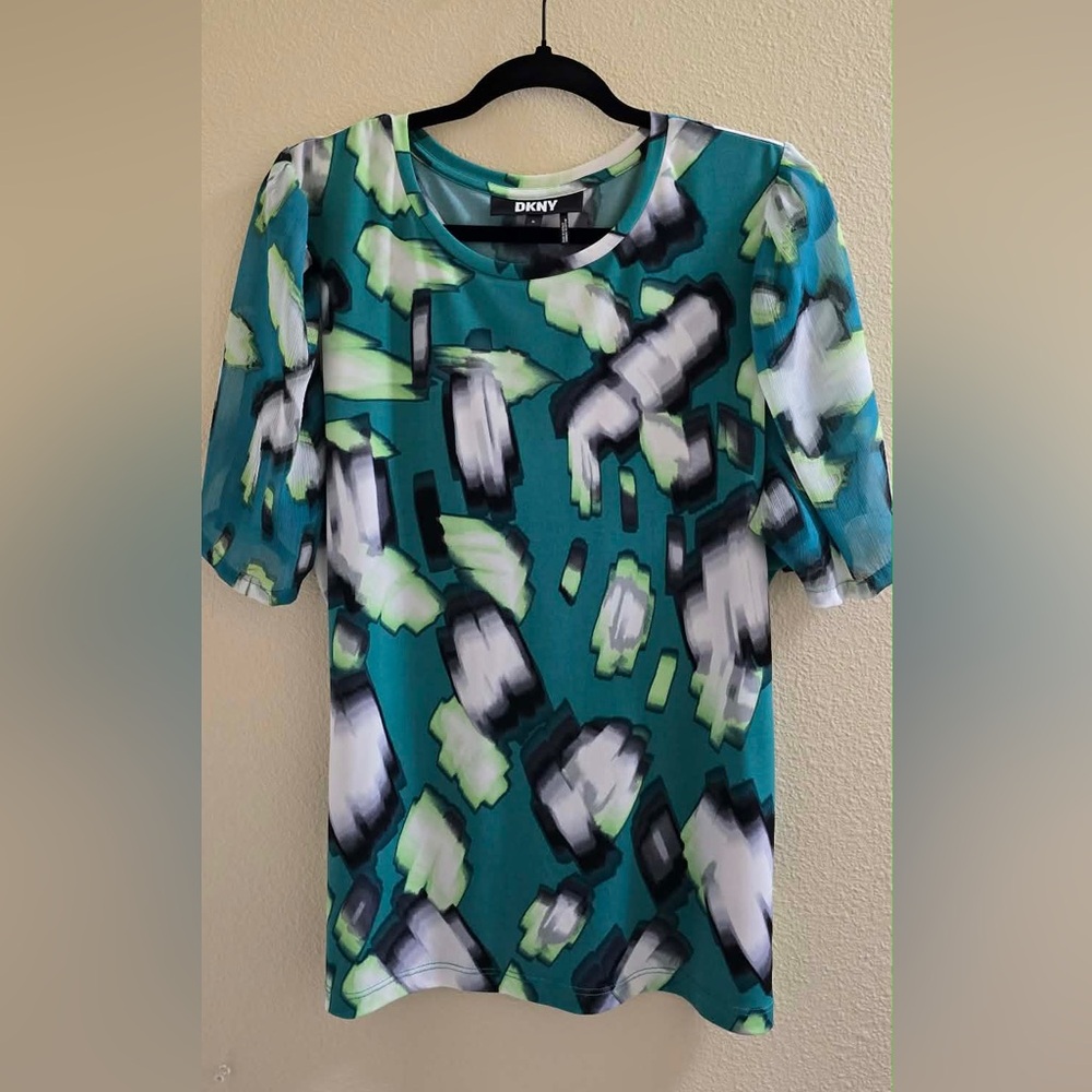 DKNY Green and Black Abstract Women's Blouse